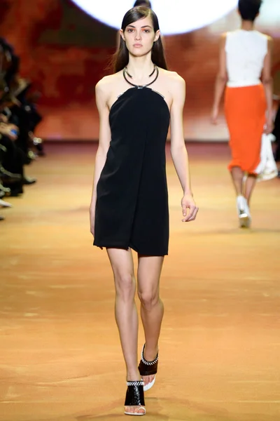 Look 33